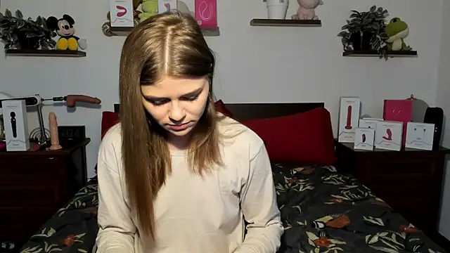 HaleyReedme online show from March 4, 2026, 7:47 am