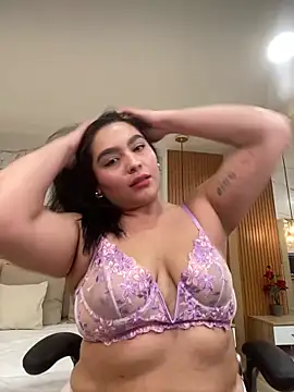 eva sainnt online show from March 17, 2025, 1:08 pm