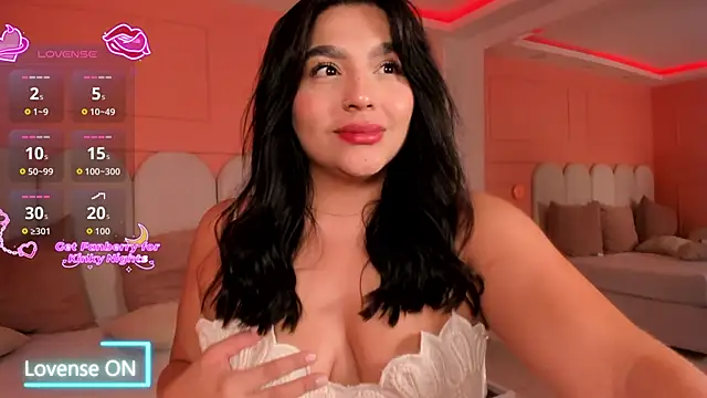 eva sainnt online show from March 3, 2026, 3:01 am