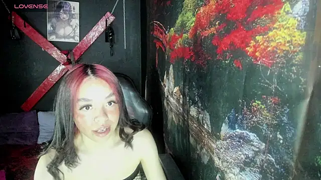 Tracy KS online show from November 10, 2025, 10:20 pm