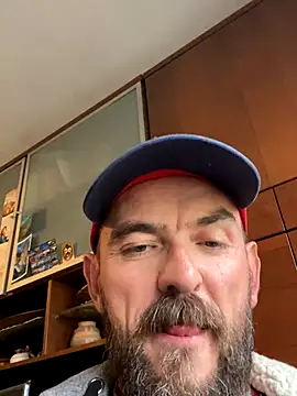 Rimmingtop online show from October 19, 2025, 12:17 pm