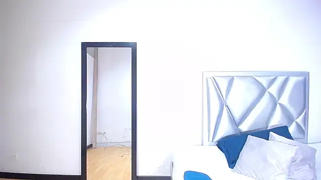 goldenn ass1 online show from November 13, 2025, 4:00 am