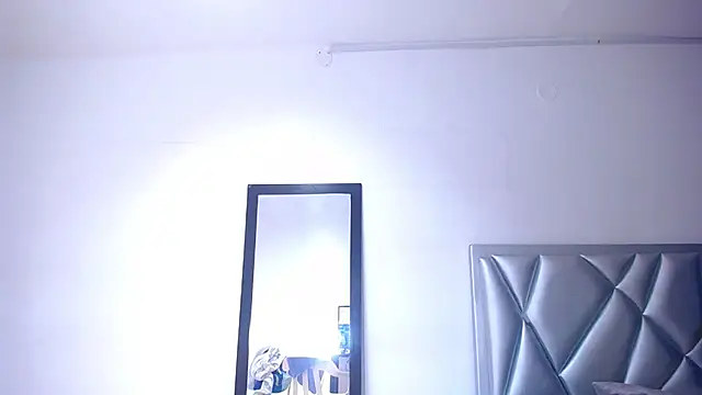 goldenn ass1 online show from November 28, 2025, 4:37 am