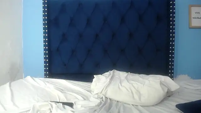 goldenn ass1 online show from January 13, 2026, 10:09 am