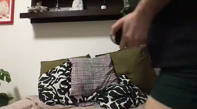 bigboyZ6 online show from March 17, 2025, 7:58 pm