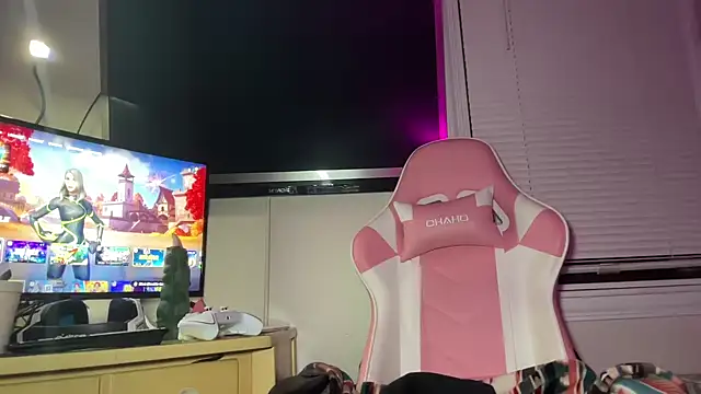 SpaceCowWhore online show from September 29, 2025, 11:53 pm