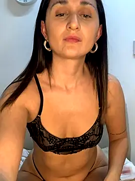 Snapshot of luci_brecman chatting on September 13, 2025, 3:06 am luci brecman online show from September 13, 2025, 3:06 am