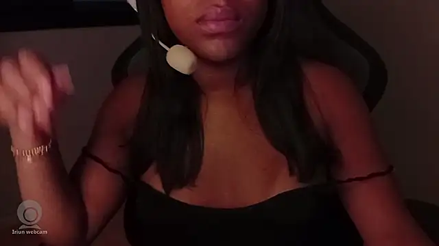 Snapshot of cammydebora chatting on September 16, 2025, 8:10 pm cammydebora online show from September 16, 2025, 8:10 pm