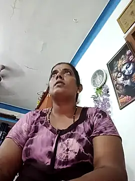 Snapshot of kissmetha chatting on September 22, 2025, 11:45 am kissmetha online show from September 22, 2025, 11:45 am