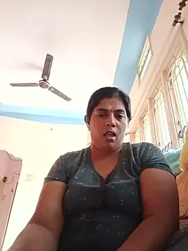 kissmetha online show from July 24, 2026, 4:54 am