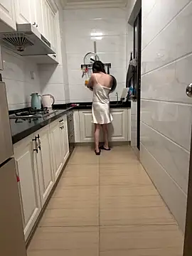 aa520uv online show from October 1, 2025, 2:23 pm