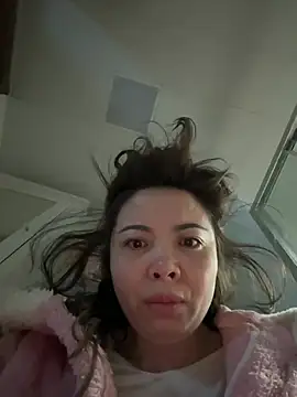 Snapshot of aa520uv chatting on March 3, 2026, 1:56 am aa520uv online show from March 3, 2026, 1:56 am