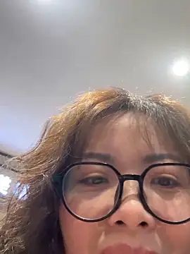 Snapshot of aa520uv chatting on March 27, 2026, 3:56 am aa520uv online show from March 27, 2026, 3:56 am