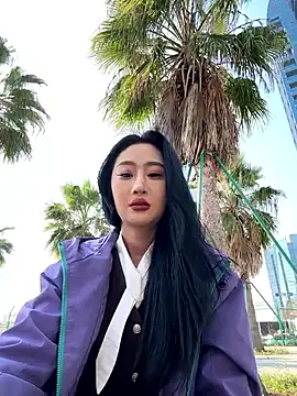 Snapshot of linger-23 chatting on January 17, 2026, 5:45 am linger-23 online show from January 17, 2026, 5:45 am