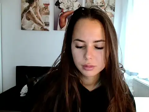 Snapshot of MayaJoy24 chatting on October 6, 2025, 6:33 am MayaJoy24 online show from October 6, 2025, 6:33 am