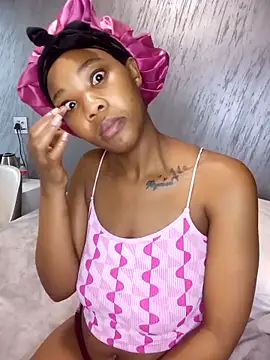 Hotytoty26 online show from October 28, 2025, 2:37 am