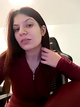 MeCherryy online show from November 9, 2025, 1:20 pm