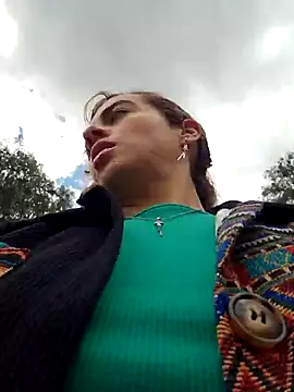 Snapshot of Sairy_ chatting on September 22, 2025, 5:37 pm Sairy online show from September 22, 2025, 5:37 pm