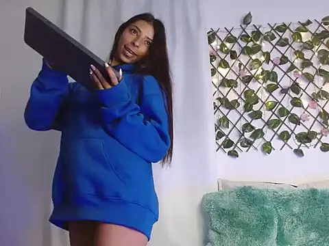 Jasmine Tookens online show from March 22, 2025, 6:54 am