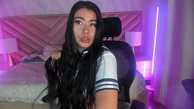 alice kingsley  online show from March 16, 2026, 7:51 pm