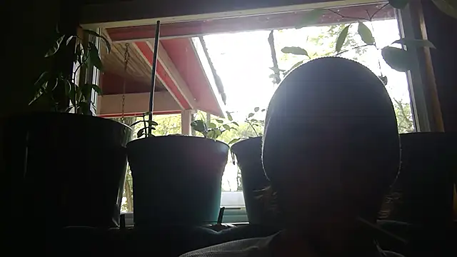 Snapshot of jonnygoodtimes chatting on October 18, 2025, 7:36 pm jonnygoodtimes online show from October 18, 2025, 7:36 pm