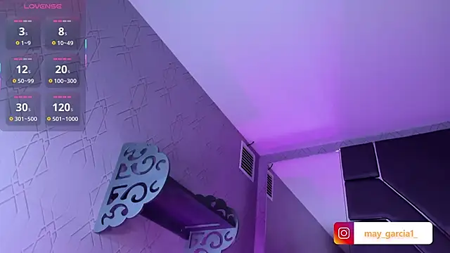 may fox06 online show from October 29, 2025, 10:33 pm