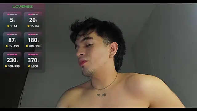 cmzo  online show from April 18, 2026, 3:43 am