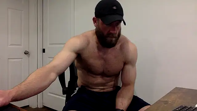 Snapshot of clarkefit chatting on March 16, 2025, 11:47 pm clarkefit online show from March 16, 2025, 11:47 pm