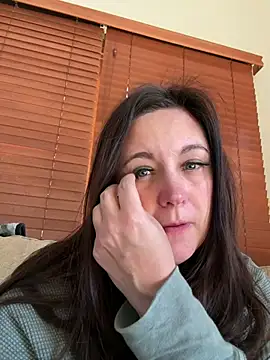 xphysicianswife online show from March 10, 2025, 7:18 pm