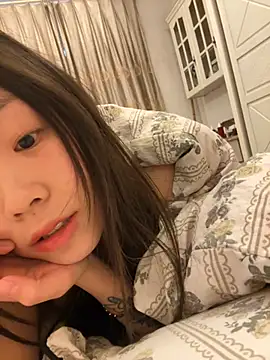 Minnie-66 online show from March 18, 2025, 2:36 am