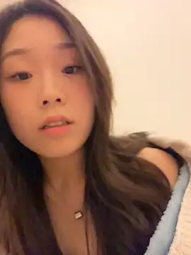 Minnie-66 online show from March 18, 2025, 12:03 pm