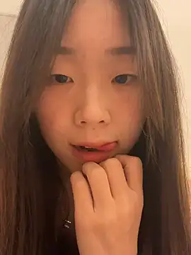 Minnie-66 online show from March 21, 2025, 11:55 am