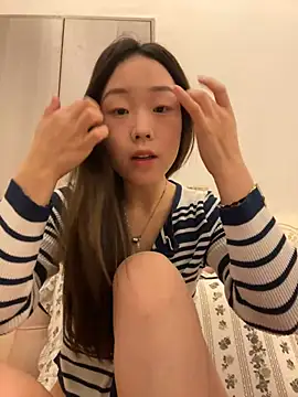 Minnie-66 online show from March 23, 2025, 7:53 am