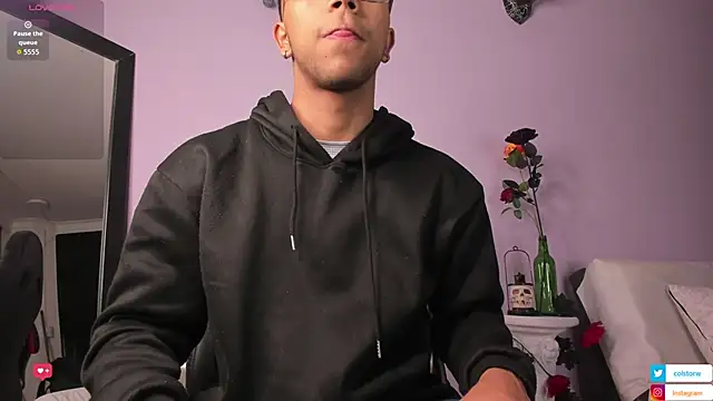 Colstorw  online show from October 8, 2025, 10:35 am