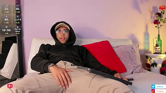 Colstorw  online show from October 10, 2025, 10:36 am