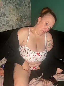 XxXMistyXxX online show from October 9, 2025, 9:46 pm