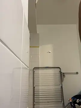 Renoirmonter online show from October 20, 2025, 7:47 pm