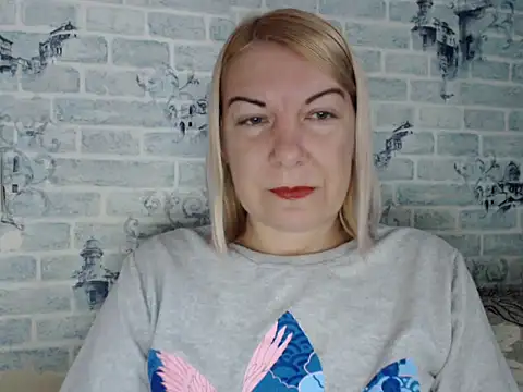 Snapshot of Lillia_Ray chatting on September 26, 2025, 9:35 am Lillia Ray online show from September 26, 2025, 9:35 am