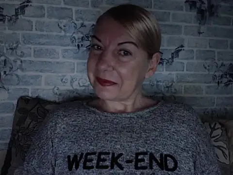 Snapshot of Lillia_Ray chatting on September 28, 2025, 4:51 am Lillia Ray online show from September 28, 2025, 4:51 am