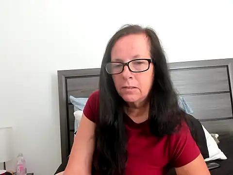 Snapshot of peachgoddess chatting on October 9, 2025, 3:32 pm peachgoddess online show from October 9, 2025, 3:32 pm