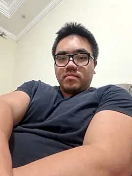 awesometeacher33 online show from June 18, 2026, 3:29 am