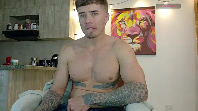 Ryannblue07 online show from June 4, 2026, 1:11 am