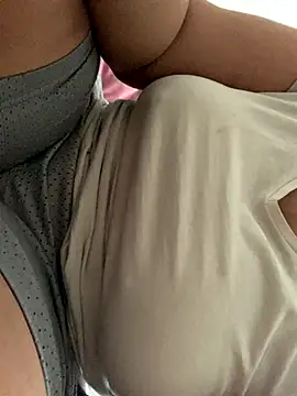 mariabootyyy online show from October 4, 2025, 8:01 am