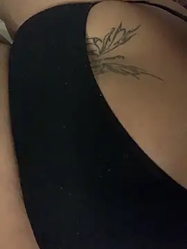 mariabootyyy online show from October 15, 2025, 5:24 pm