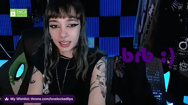 Snapshot of lovelockedlips chatting on May 14, 2026, 1:45 am lovelockedlips online show from May 14, 2026, 1:45 am