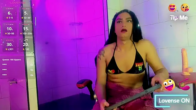 Dayana Dias online show from September 14, 2025, 4:17 pm