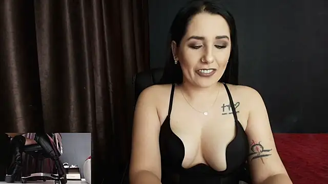 missdyaa online show from September 26, 2025, 11:09 pm