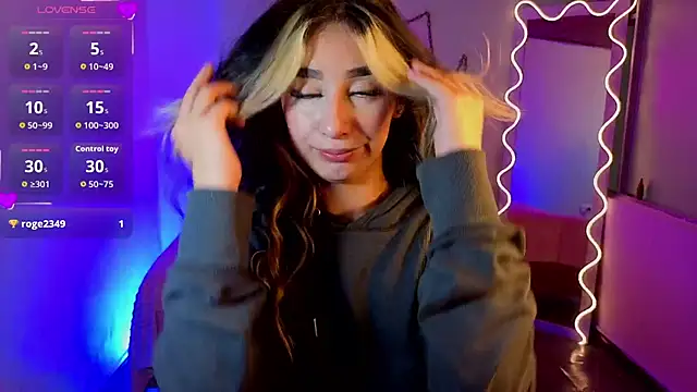 Malory tay1 online show from October 23, 2025, 7:23 pm