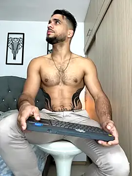 Maximiliano ford online show from September 26, 2025, 10:41 am