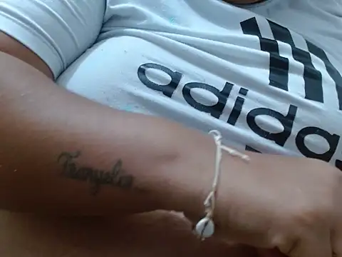 Snapshot of Lanegracalientexx chatting on October 19, 2025, 11:00 am Lanegracalientexx online show from October 19, 2025, 11:00 am